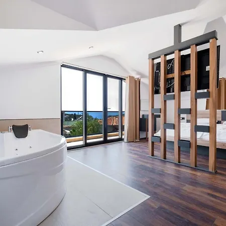 Luxurylifevillas 5-6 Villa