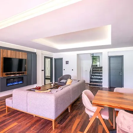 Villa Luxurylifevillas 5-6 *