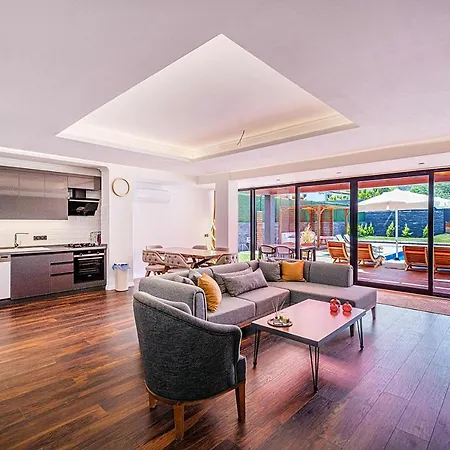 Villa Luxurylifevillas 5-6 *
