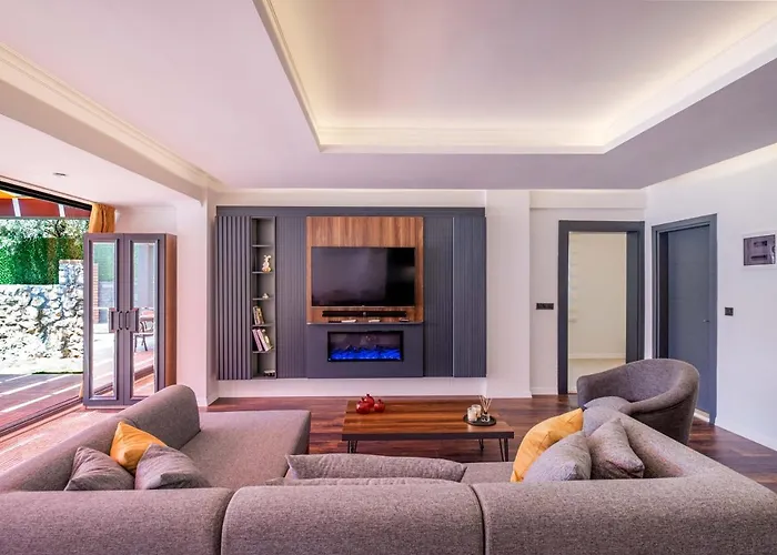 Luxurylifevillas 5-6 Вилла *