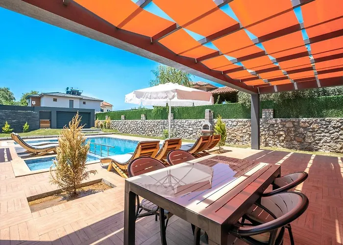 Вилла Luxurylifevillas 5-6