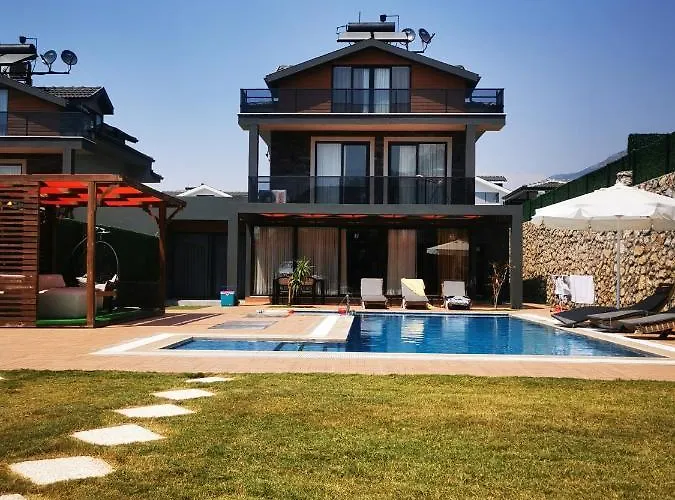 Luxurylifevillas 5-6 Вилла