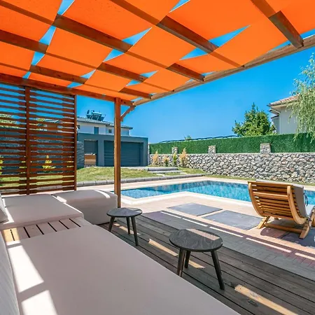 Vilă Luxurylifevillas 5-6