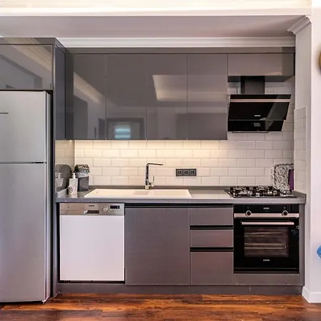 Vilă Luxurylifevillas 5-6 *
