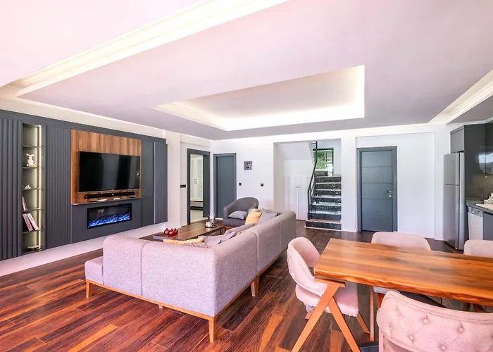 Вилла Luxurylifevillas 5-6 *